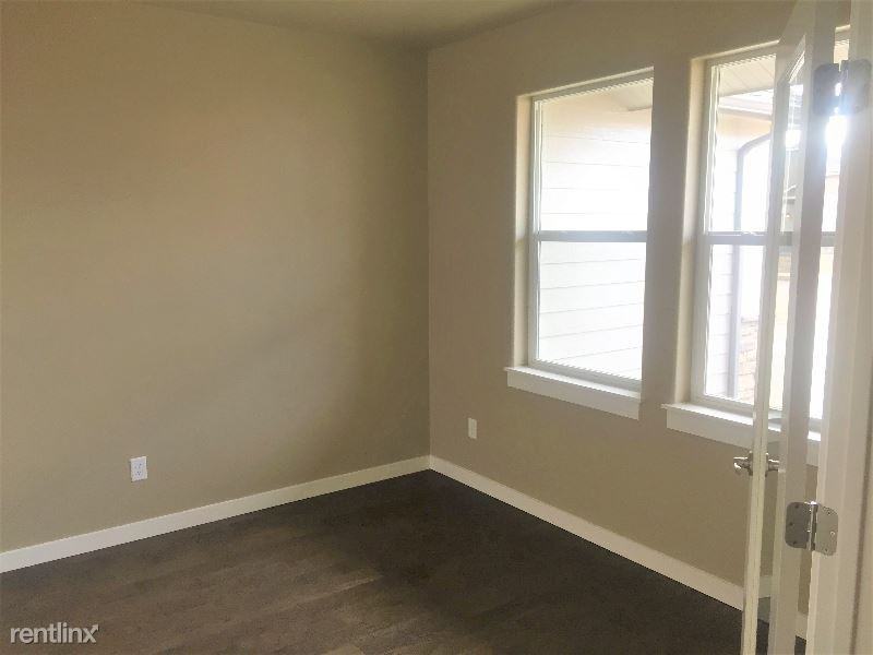 2038 E Lyra St - Photo 2 of 15