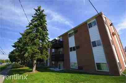 The Pines on Hammerberg Road - Photo 3 of 22