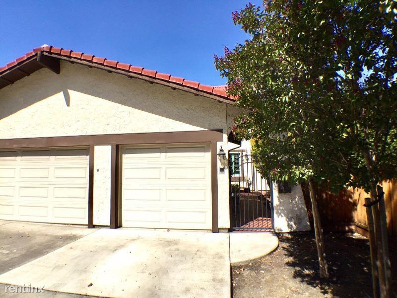 1806 Park Ave - Photo 2 of 10