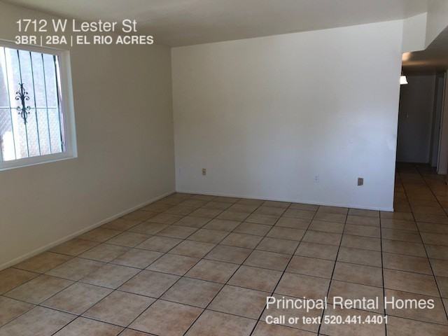 1712 W Lester St - Photo 2 of 8