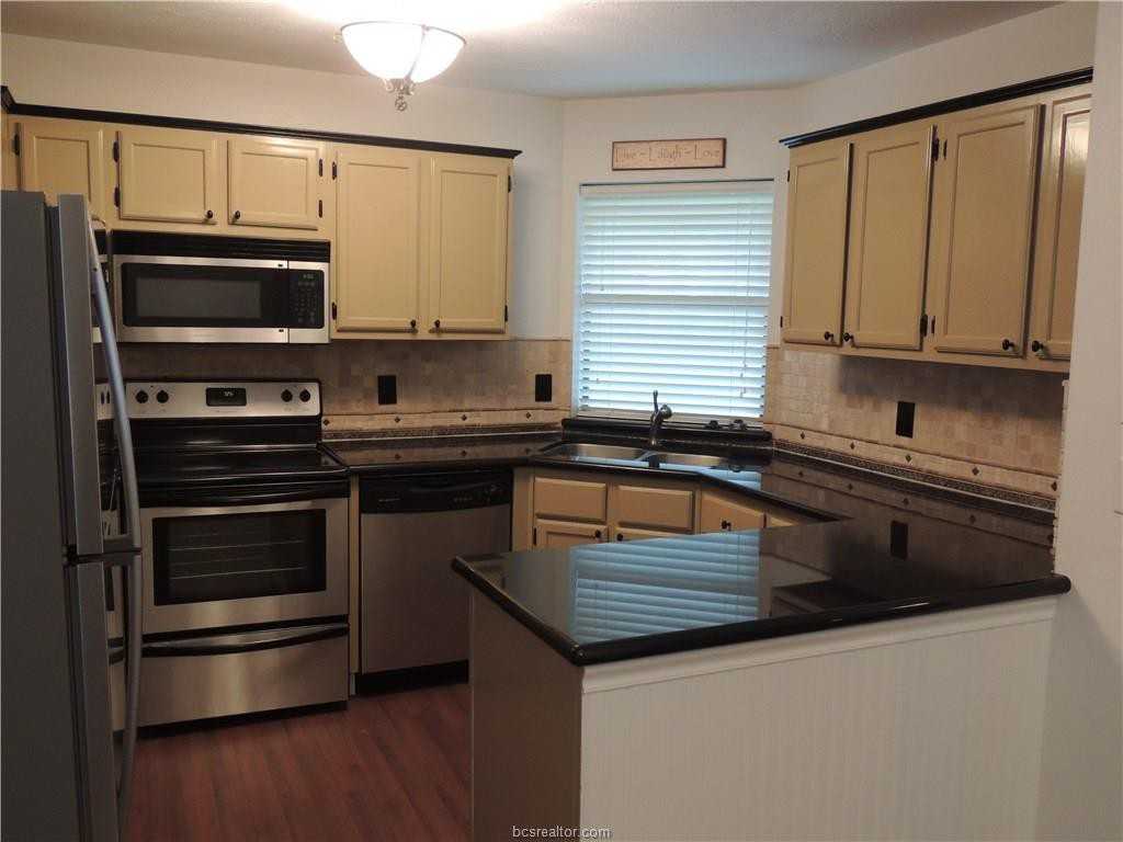 806 Camellia Ct - Photo 3 of 14