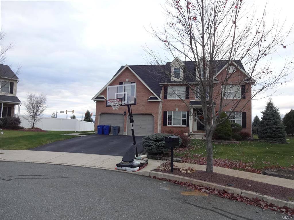 64 Mill Brook Ct - Photo 3 of 37