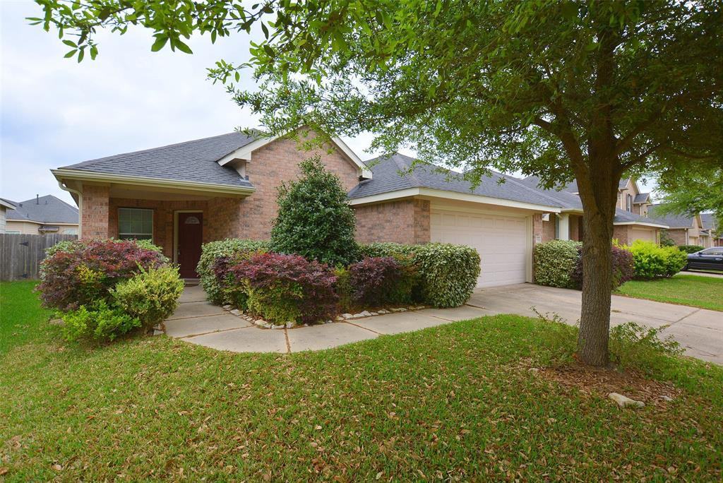 19114 Spring Meadows Ln - Photo 2 of 28