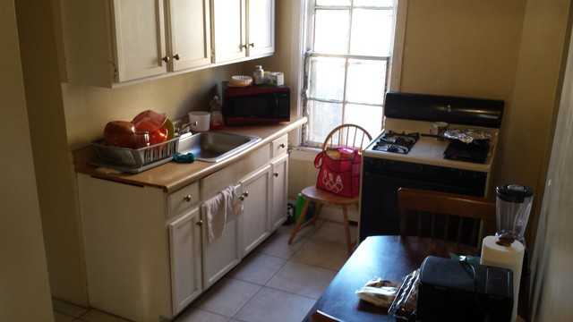 657 Wing St - Photo 2 of 8