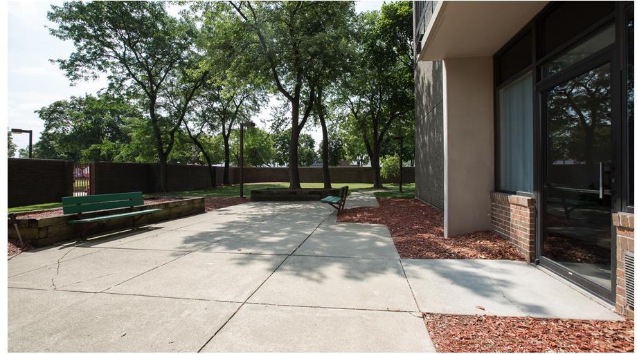 Bowin Place - Photo 3 of 16