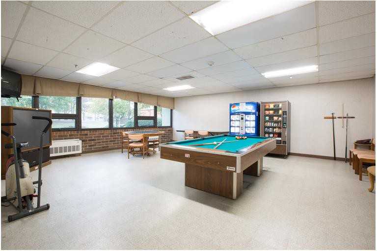 Cambridge Towers - Photo 2 of 11