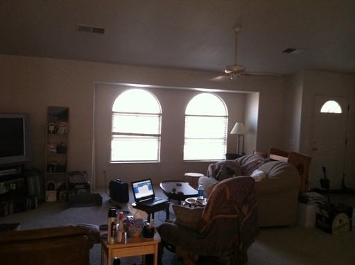 16201 Cozzi Ave - Photo 3 of 9