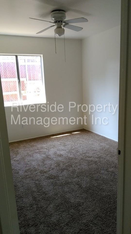 6246 Jones Ave - Photo 2 of 7