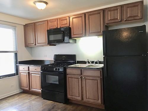 2529 West Fitch Avenue - Photo 3 of 18