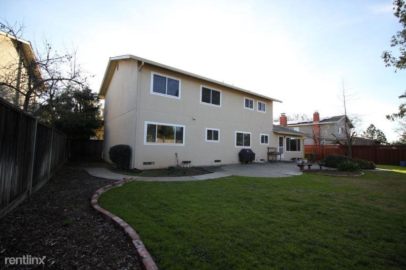 6812 Burnside Dr - Photo 2 of 21