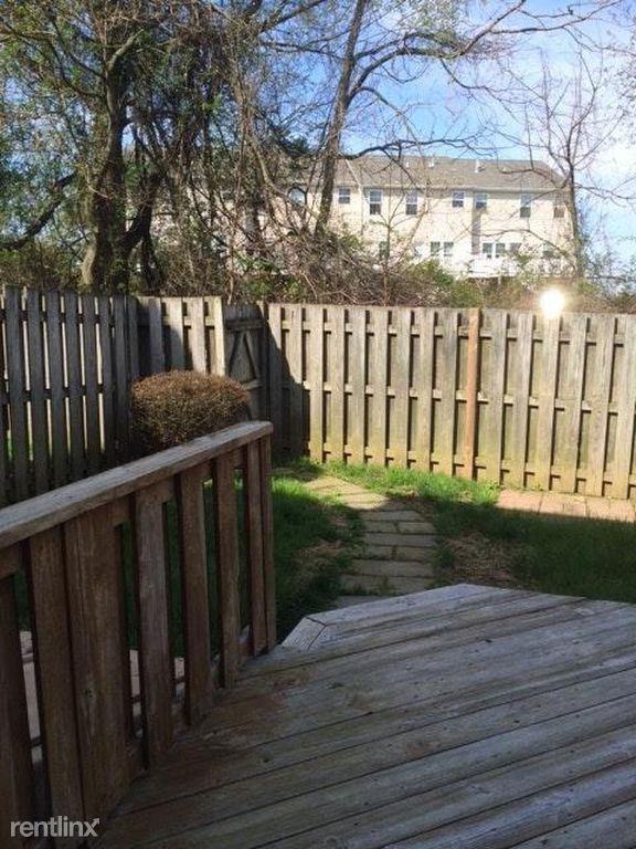 134 Wooden Carriage Dr - Photo 2 of 10