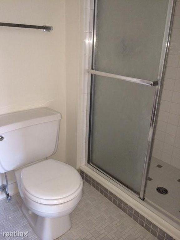 134 Wooden Carriage Dr - Photo 3 of 10