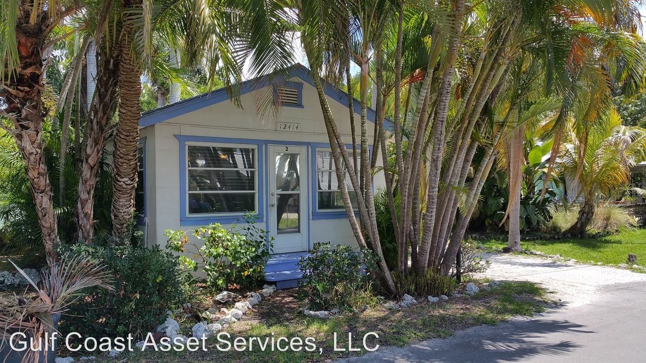 12414 45th Ave W #2 - Photo 3 of 10