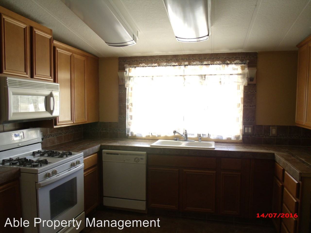11830 Cochise Ave - Photo 3 of 8