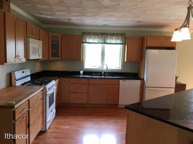 199 Wood Rd - Photo 3 of 17