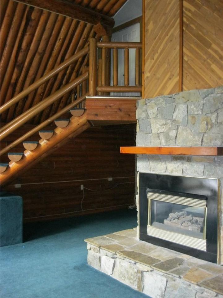 4175 E 460 N - Photo 2 of 22