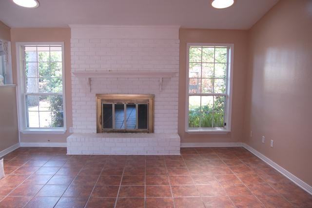 6913 Kitty Hawk Dr - Photo 2 of 8