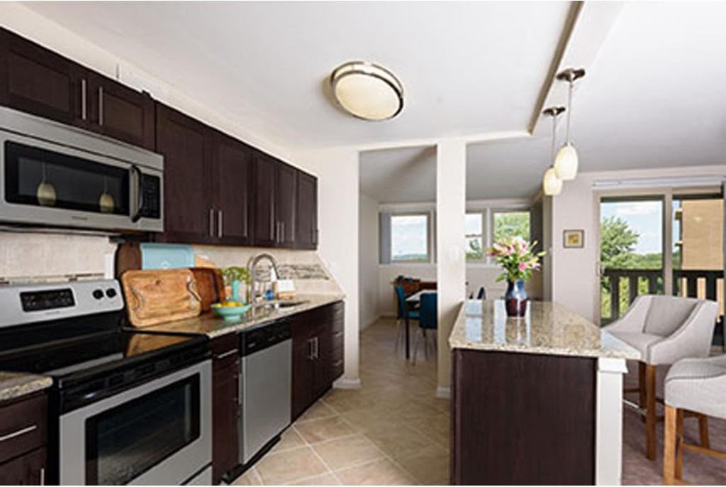 The Towers at Wyncote - Photo 2 of 19