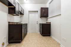 418-24 S Laramie Ave - Photo 1 of 1