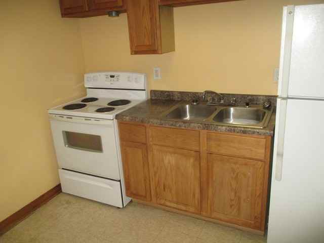 530 W Lafayette St #530 - Photo 3 of 6