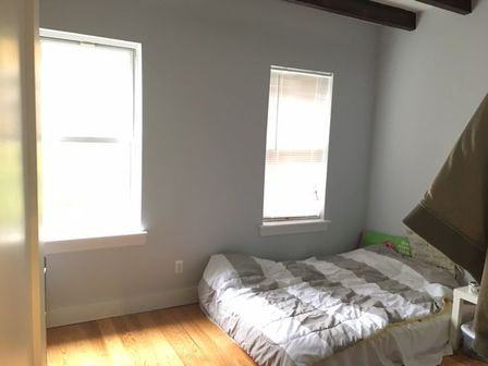 31 Montrose Avenue #lkl