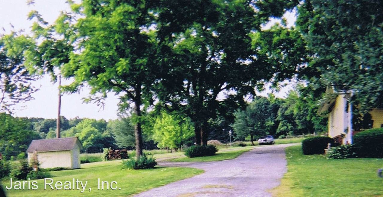 23153 Lawrence 2130 - Photo 2 of 13