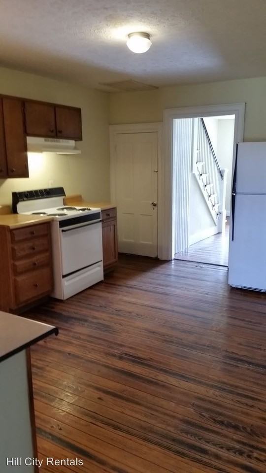 618 Norwood St - Photo 2 of 5