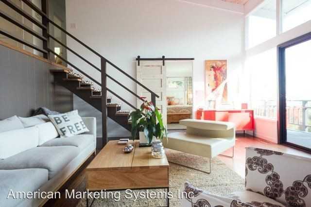 457 Redwood Ave - Photo 2 of 20