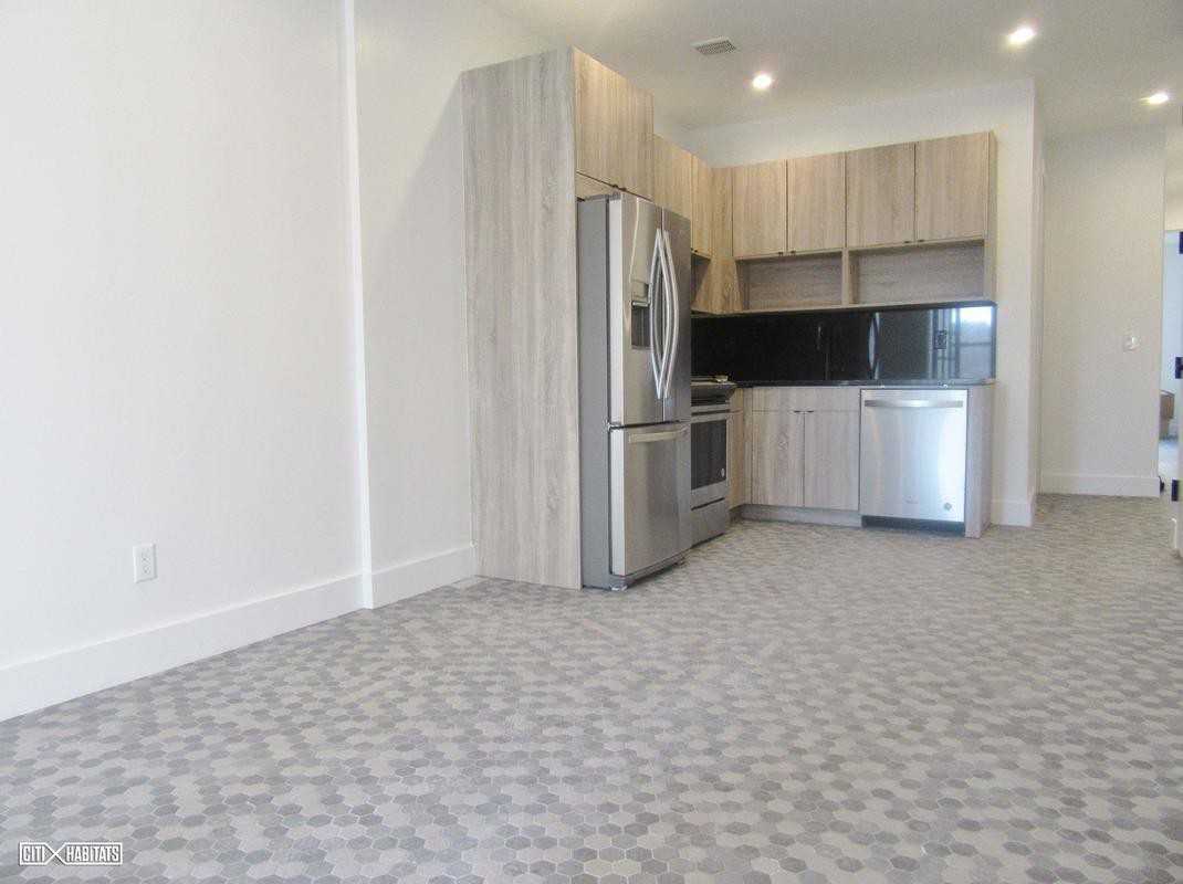 527 Dean Street #3BB