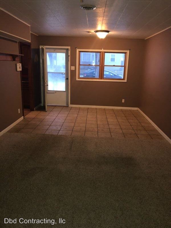 2064 Phenie St - Photo 3 of 12