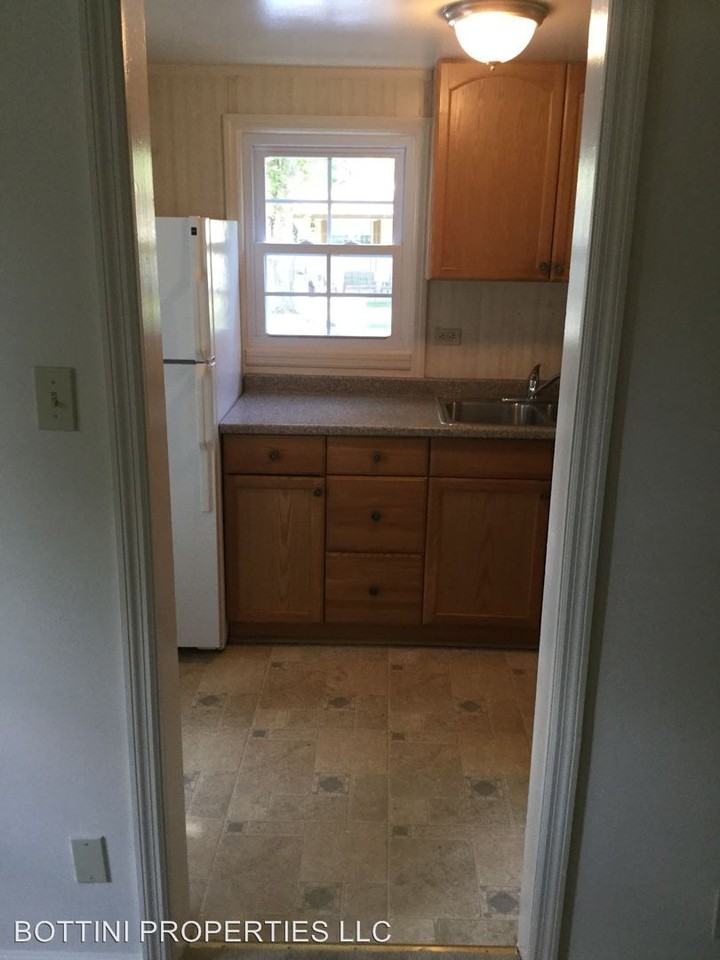 93 RILEY ROAD - Photo 2 of 8