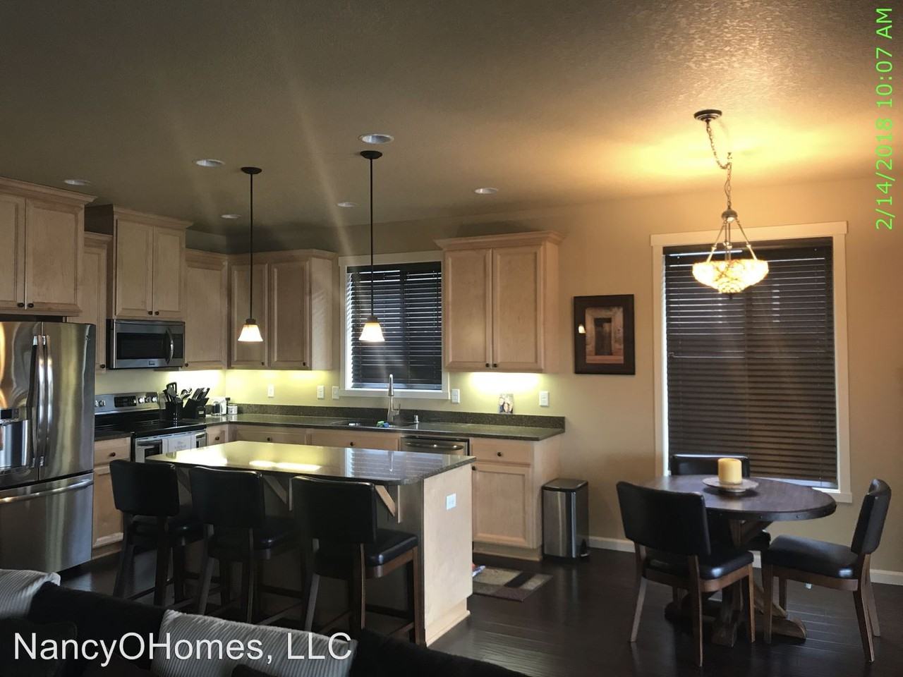 12808 NE 54th Way - Photo 3 of 30