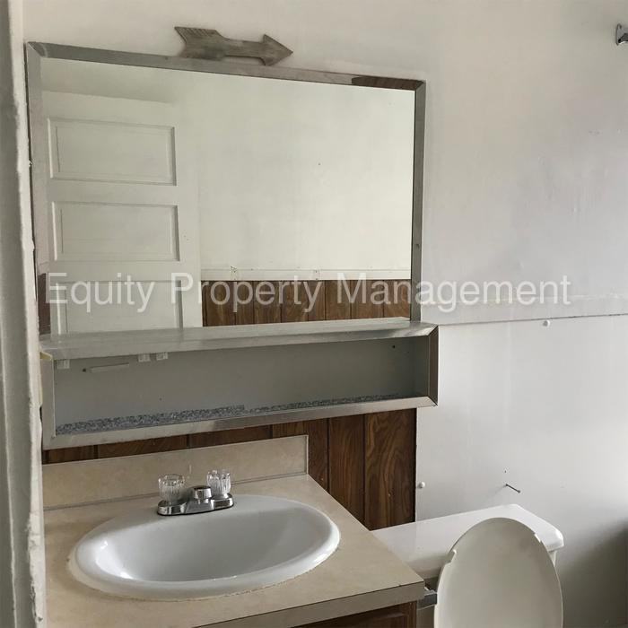 2438 Madison Ave #3 - Photo 3 of 23