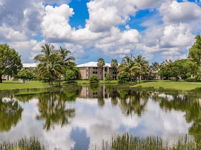 Promenade at Reflection Lakes - Photo 3 of 45