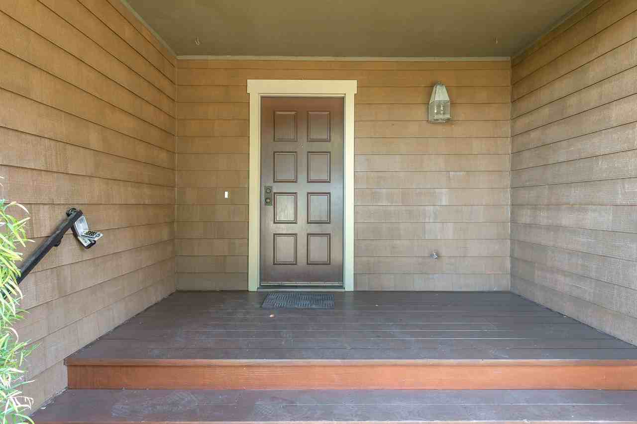 43208 Banda Terrace - Photo 2 of 26