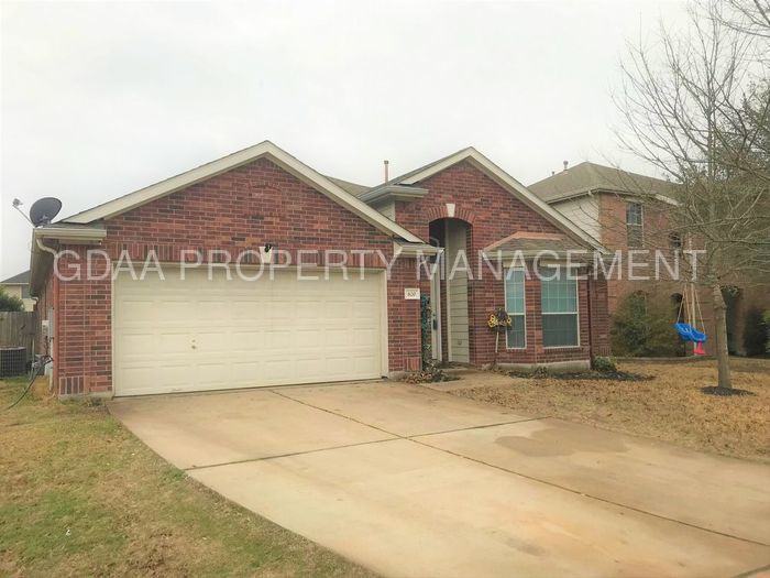 620 Arrowood Pl - Photo 2 of 2