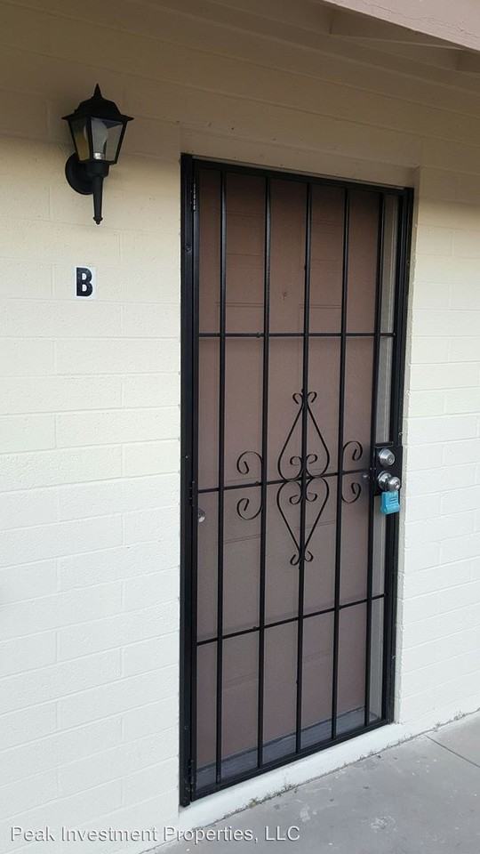 1638 WEST DESERT COVE - Photo 3 of 6