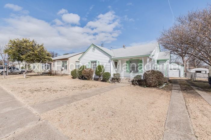 3733 Ryan Ave - Photo 2 of 27