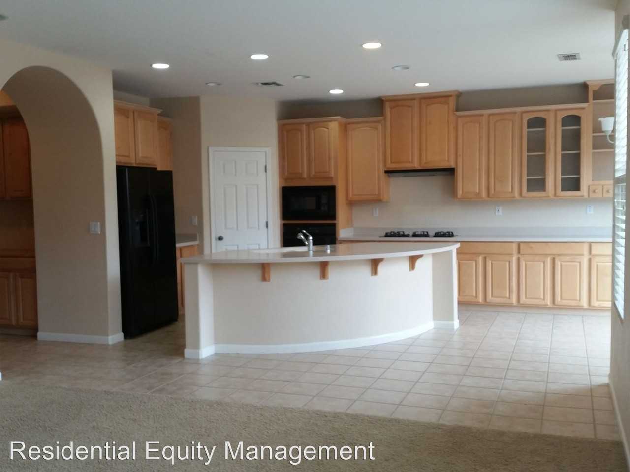 1632 Crowle Ct - Photo 2 of 18