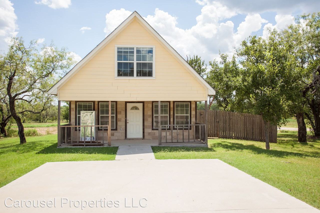 10915 Shady Oaks Dr - Photo 2 of 31