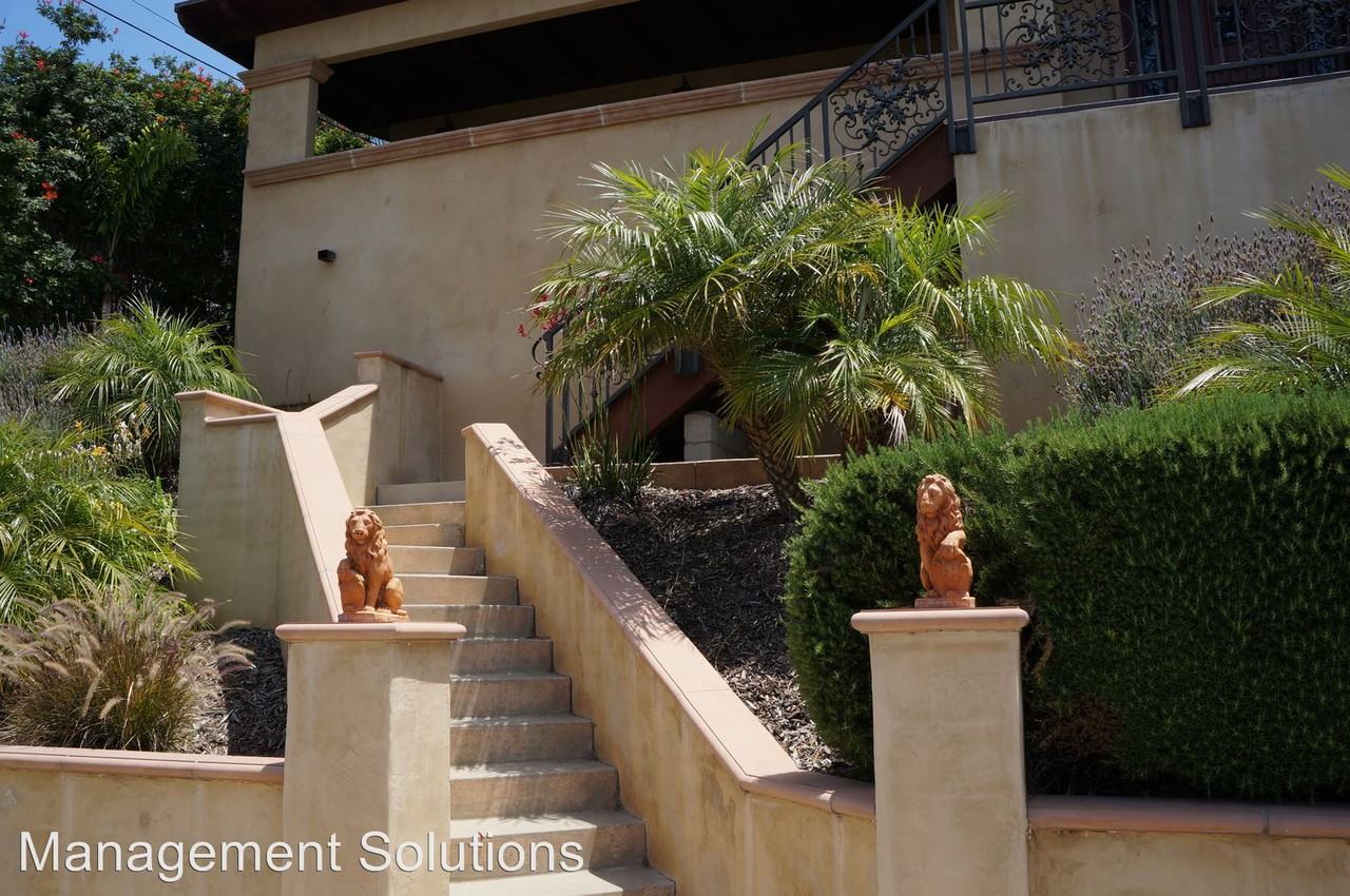 3061 McGraw St - Photo 2 of 24