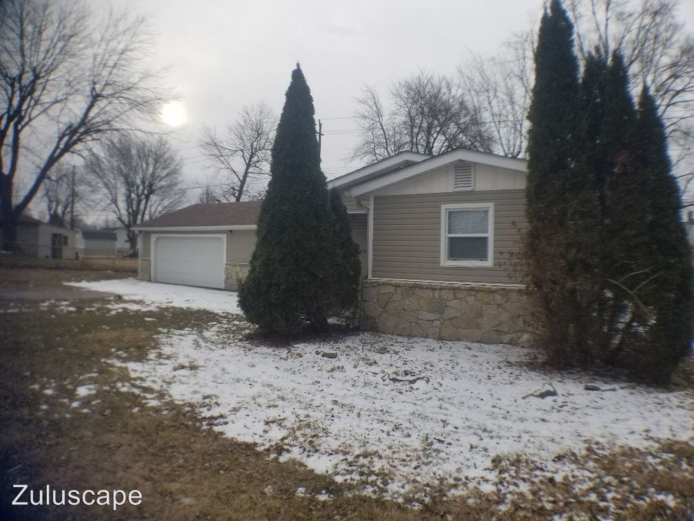 905 E Markwood Ave - Photo 3 of 12