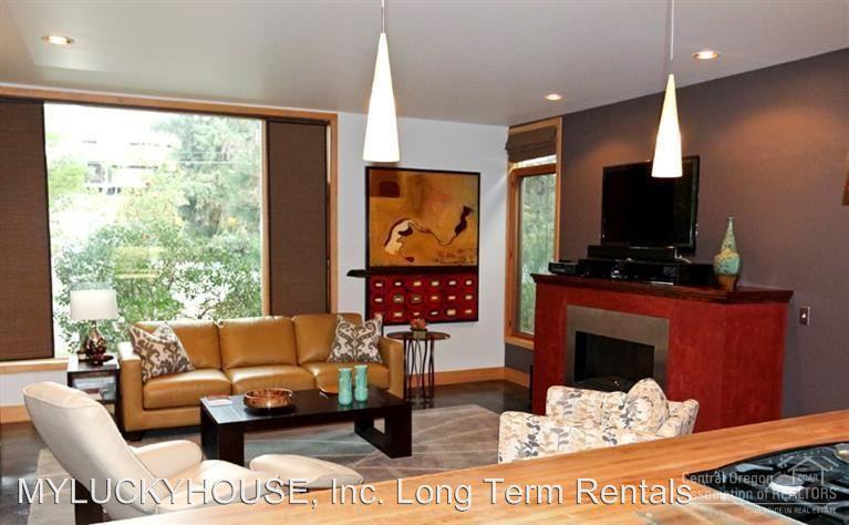 1229 NW Newport Ave - Photo 2 of 22