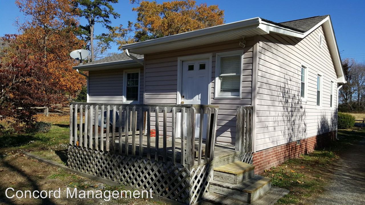 5301 Williard Rd - Photo 3 of 8