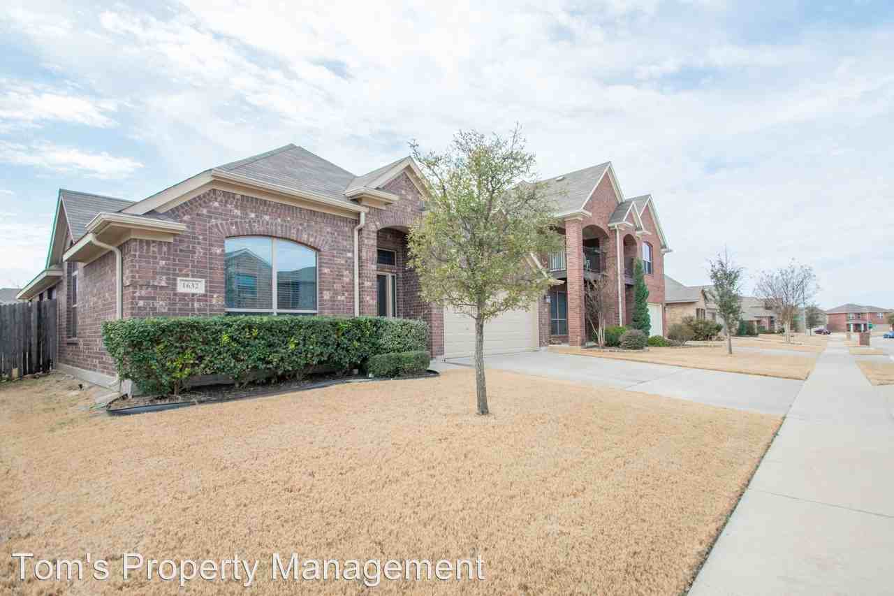 1632 Quail Grove Dr - Photo 3 of 25