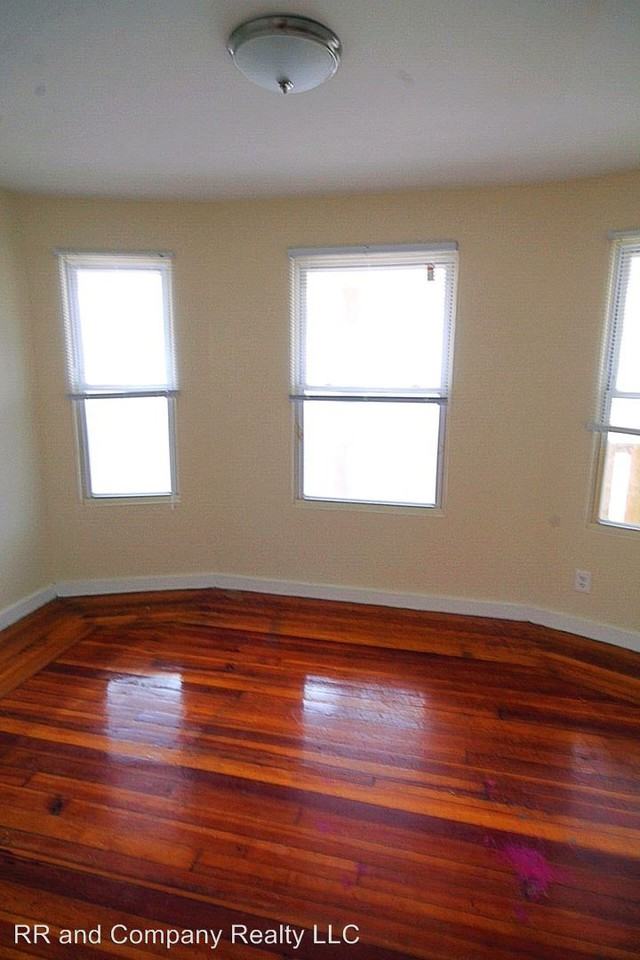 6-8 Pomona St - Photo 2 of 6