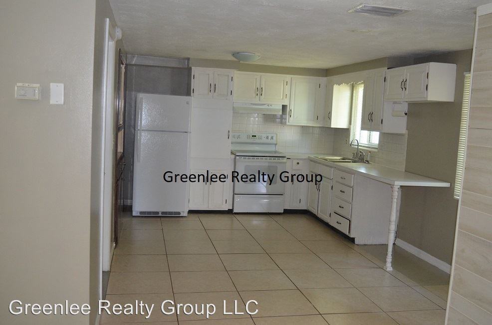 5013 Mile Stretch Dr - Photo 2 of 23