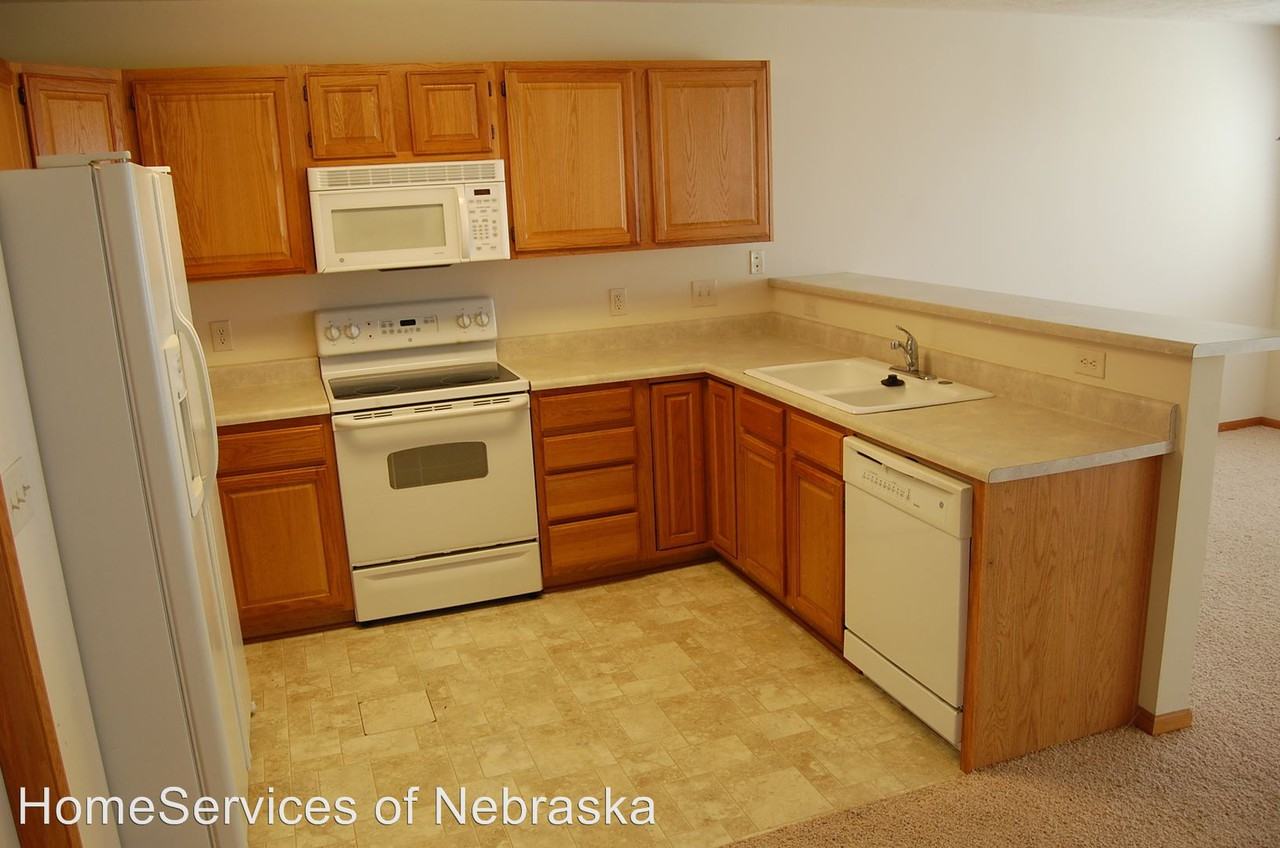 5781 NW 14th St - Photo 3 of 18