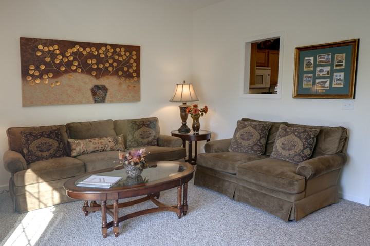 7 Deer Run Drive - Photo 2 of 10