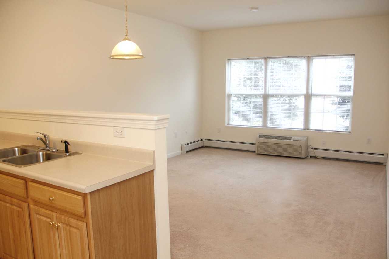 44 Willowbrook Road - Photo 3 of 13